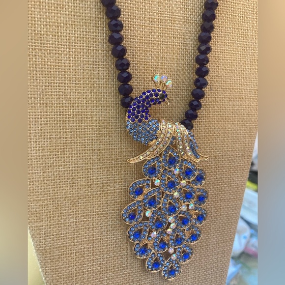 Eye Candy Jeweled Peacock Necklace with Blue Crystals New w/ Tags - Picture 7 of 14